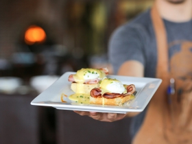Eggs Benedict