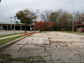 3100-3120 W. Capitol Dr.