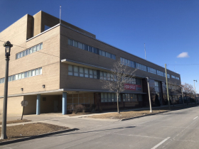 4115 N. Teutonia Ave.