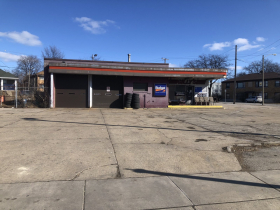 4074 N. Teutonia Ave.