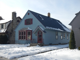 Ald. Wade's Tiny Cape Cod