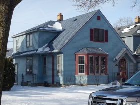 Ald. Wade's Tiny Cape Cod