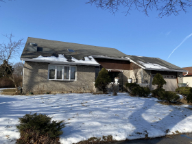 Typical ranch home Halyard park