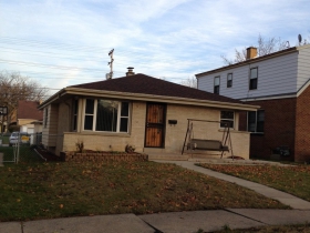 Joe Davis residence in Hampton Heights.