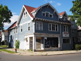 128 E. Burleigh St.