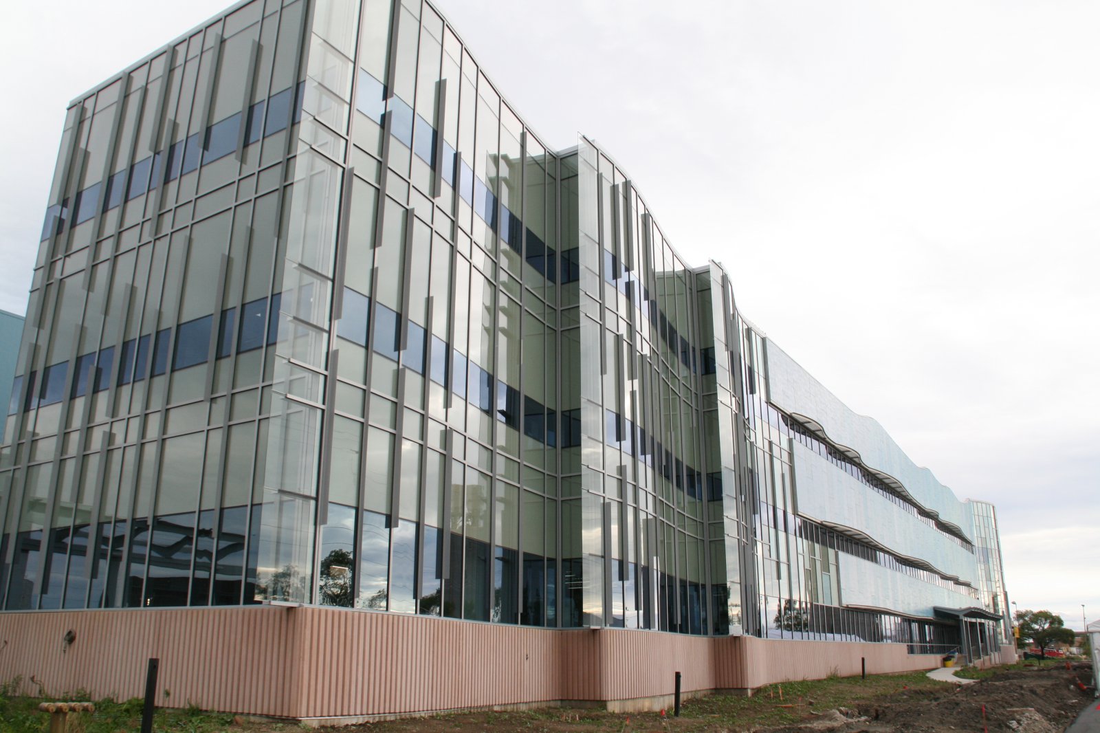 Friday Photos: The Brand New UWM School of Freshwater Sciences