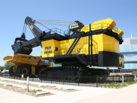 Komatsu Mining Shovel and Truck