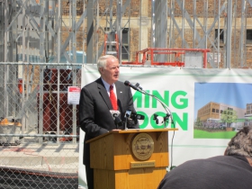 Mayor speaks to the crowd.