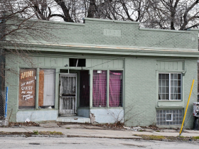 1978 S. 6th St. (564 W. Rogers St.)