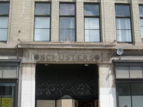 Schusters.