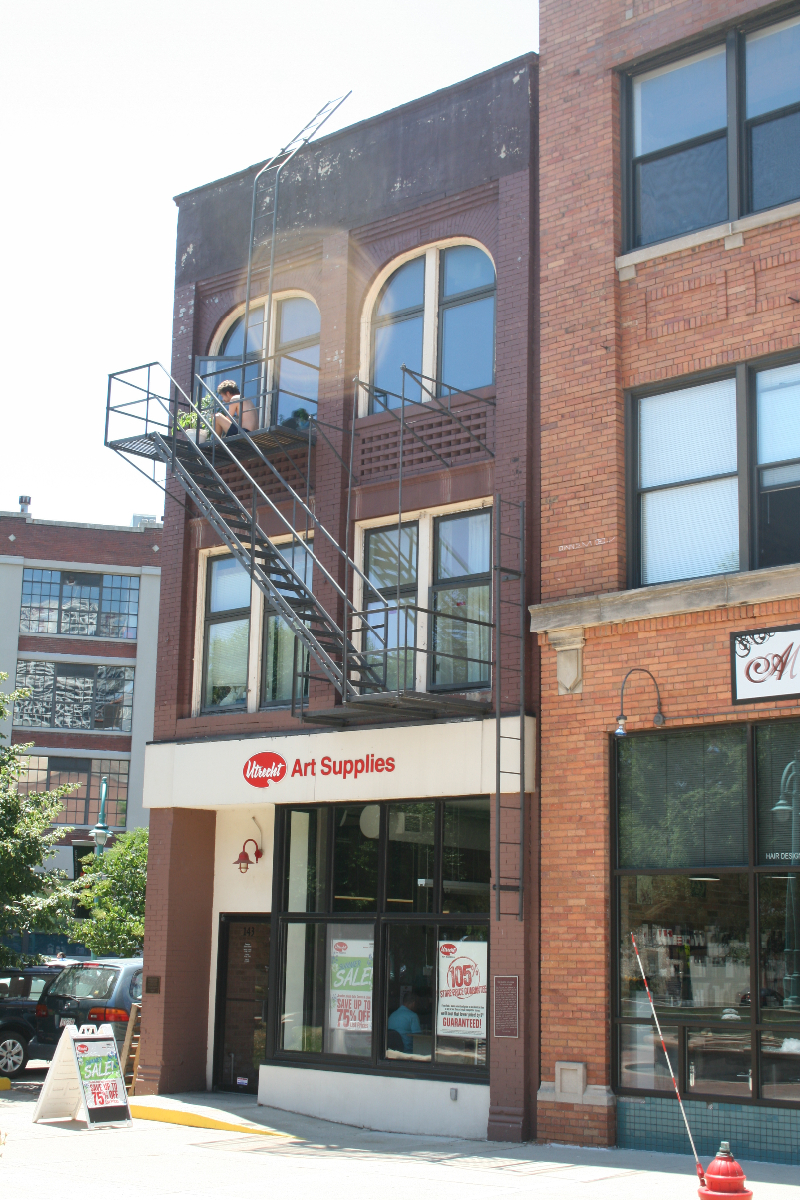 143 N. Broadway