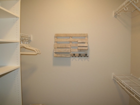Signature Unit Closet