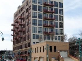 Commission House Condominiums