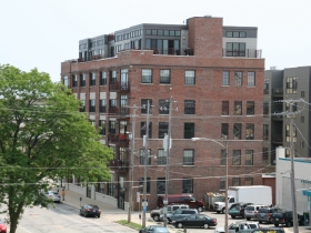 Warehouse 525