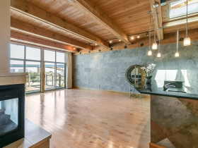 601 E. Erie St., Unit #614