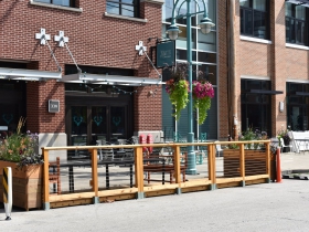 Parklet at Bavette La Boucherie