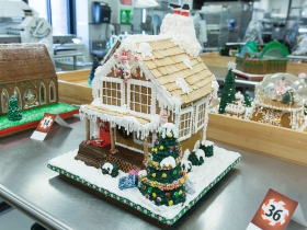 Gingerbread House 2017
