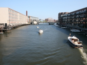 Milwaukee River
