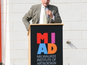 Robert Bauman