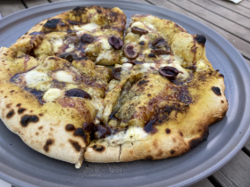 Pizza with mushrooms and cheese