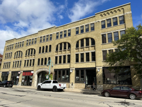 214-228 E. Erie St.