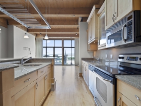 601 E. Erie St., #606