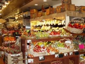 Commission Row Produce harkens back to the days of the stalls that lined the block of Broadway just to the south of the Public Market.