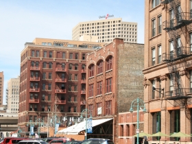 North down Broadway