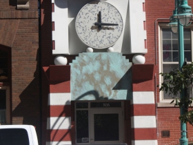 Unique entrance