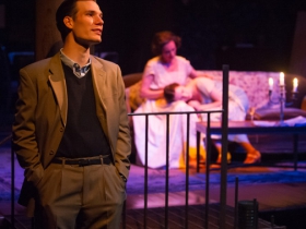 John Glowacki (foreground) as Tom Wingfield; Angela Iannone (Amanda) and Grace DeWolff (Laura) (background).