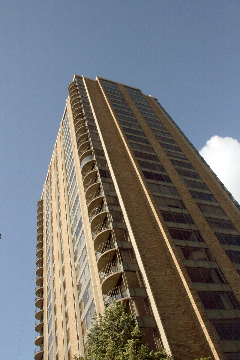 House Confidential: Herb Kohl’s Regency Condo