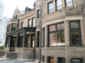 Dubbel Dutch Hotel