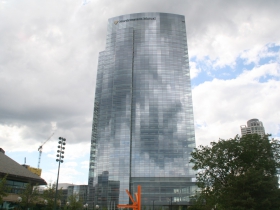 Northwestern Mutual Tower and Commons