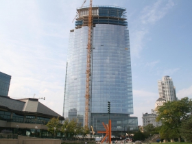 Northwestern Mutual Tower and Commons