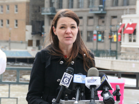 Mame McCully at Bronze Fonz Press Conference