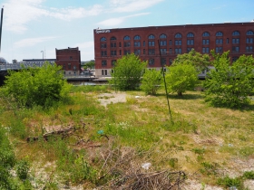 1301-1357 N. Edison St.