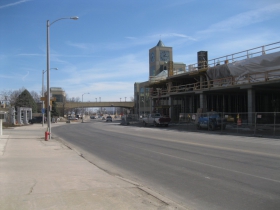 Construction of 833 East.