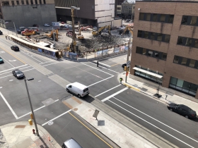 Streetcar on Broadway by BMO Tower