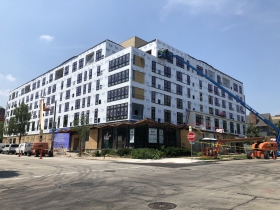 Vantage on the Park Construction