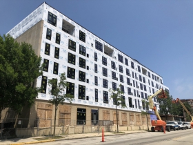 Vantage on the Park Construction