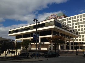 250 E. Kilbourn Ave.