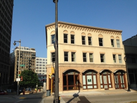 753-757 N. Water St.