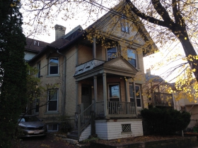 811 E. Pleasant St.