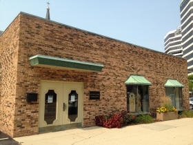 833 N. Milwaukee St.