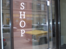 SHOP