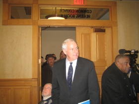 Mayor Tom Barrett at the Johnson town hall meeting.