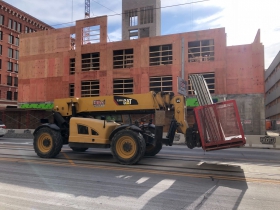 Hotel Trio Construction