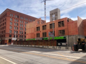 Hotel Trio Construction