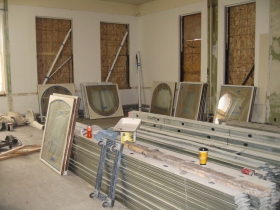 Windows await installation