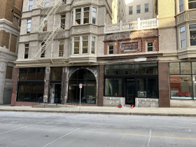 Karl Ratzsch's Facade Reconstruction